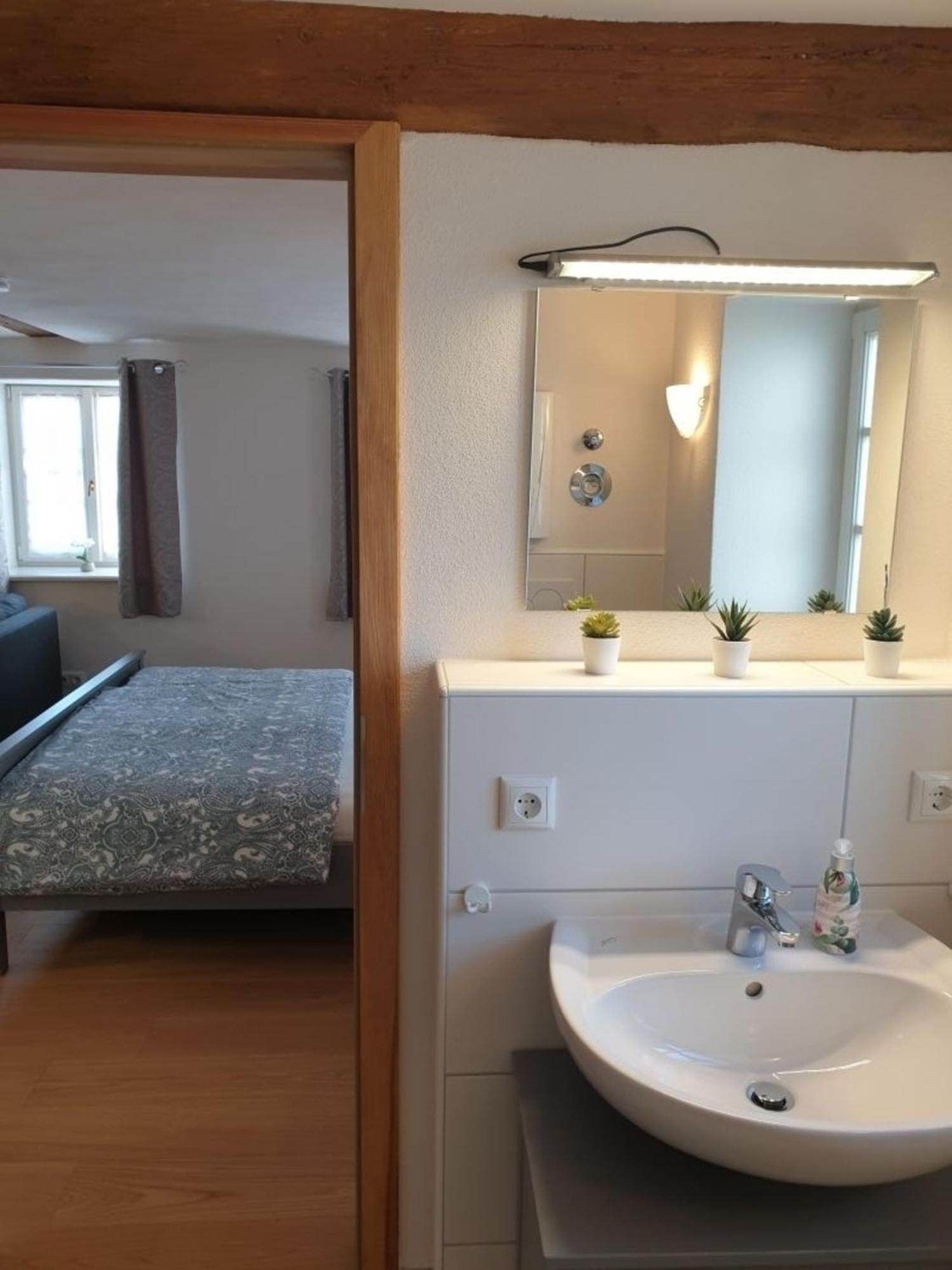 Torhaus Rattelsdorf - Wohnung 1 Sonnenblume Exteriör bild
